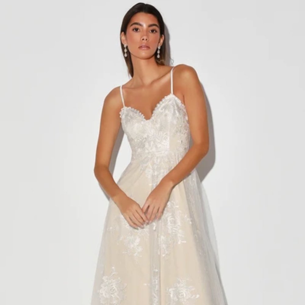 Lulu's White Lace Tulle Maxi
